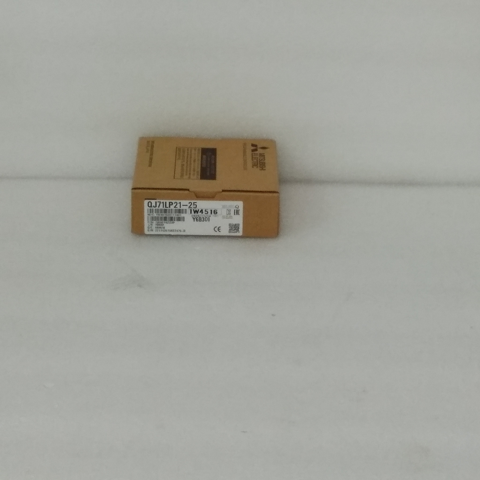 Ship within 24 hours MITSUBISHI PLC QJ71LP21-25 NEW