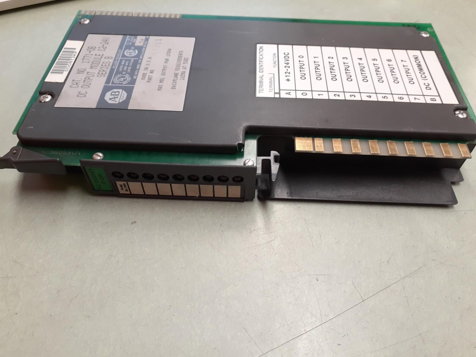 Allen-Bradley 1771-0B DC OUTPUT Module 12-24V