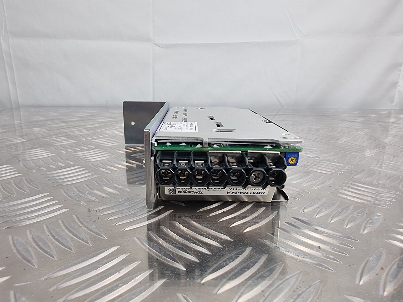 TDK-LAMBDA HWS150A-24-A 100-240VAC 2.0A 50-60Hz