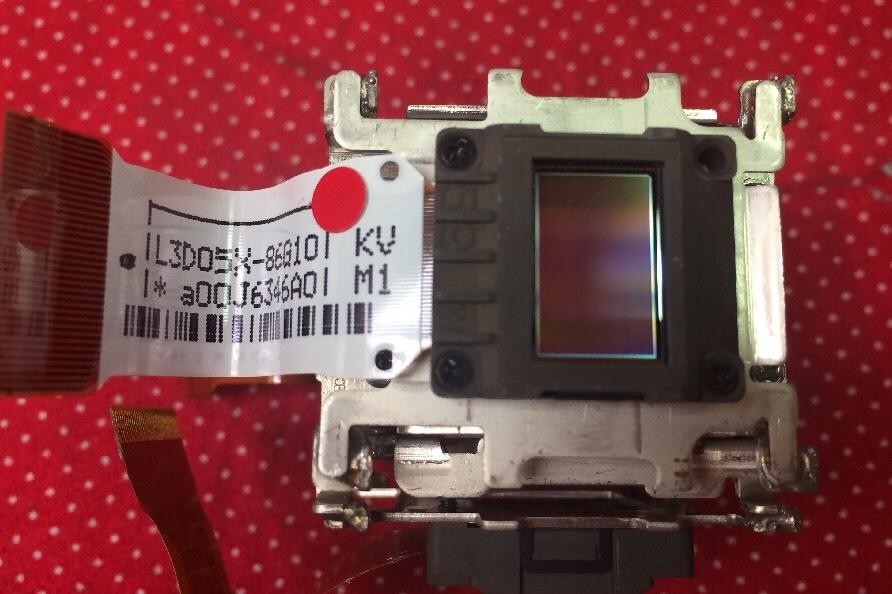 L3D05X-85G10 86g10 Projector LCD panels green red blue