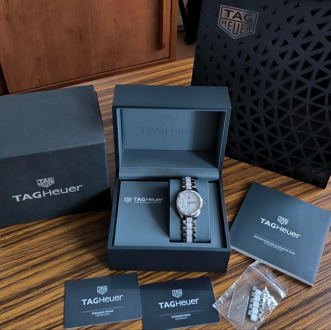 TAG Heuer Formula 1 Quartz White Ceramic Diamond WBJ141AD.BA0974 Box Card Links