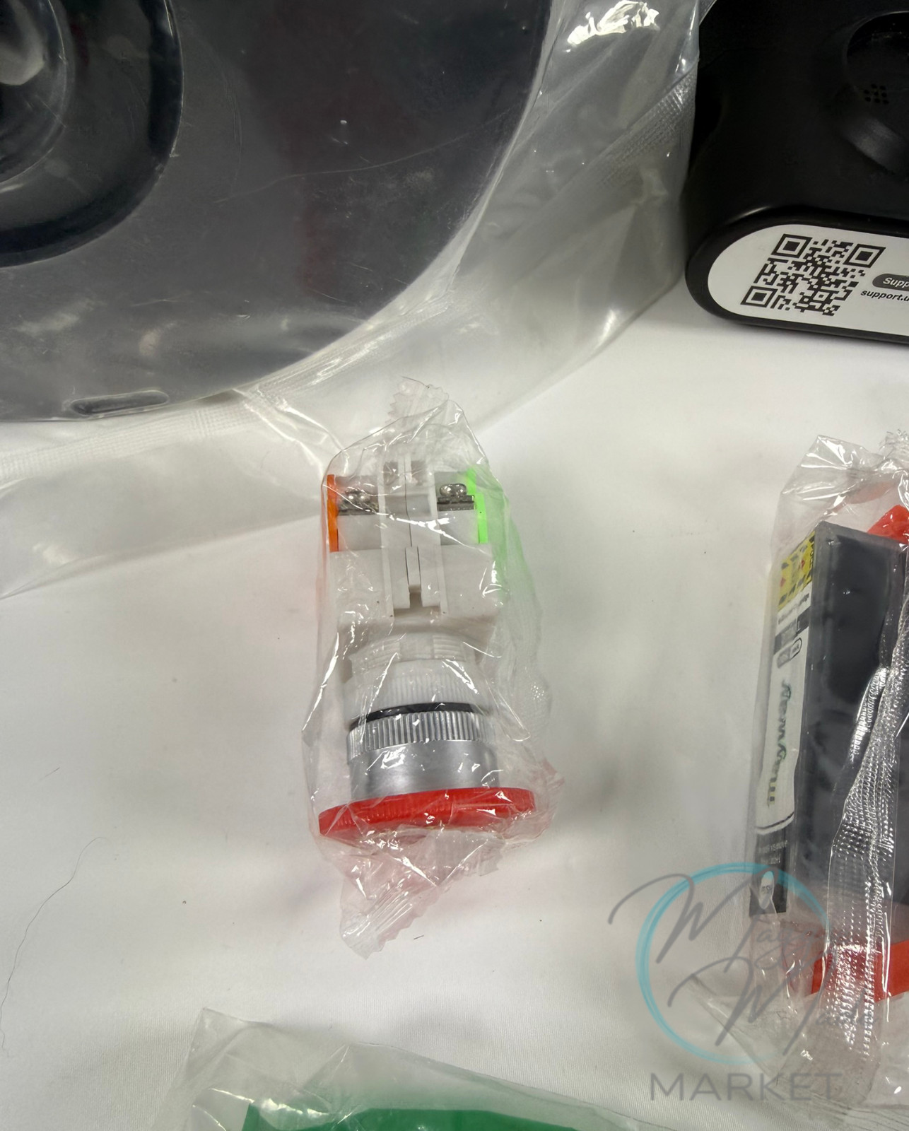 New Wholesale Reseller Lot Electronics Gaming Ink Cartridges PLA Filament Bundle