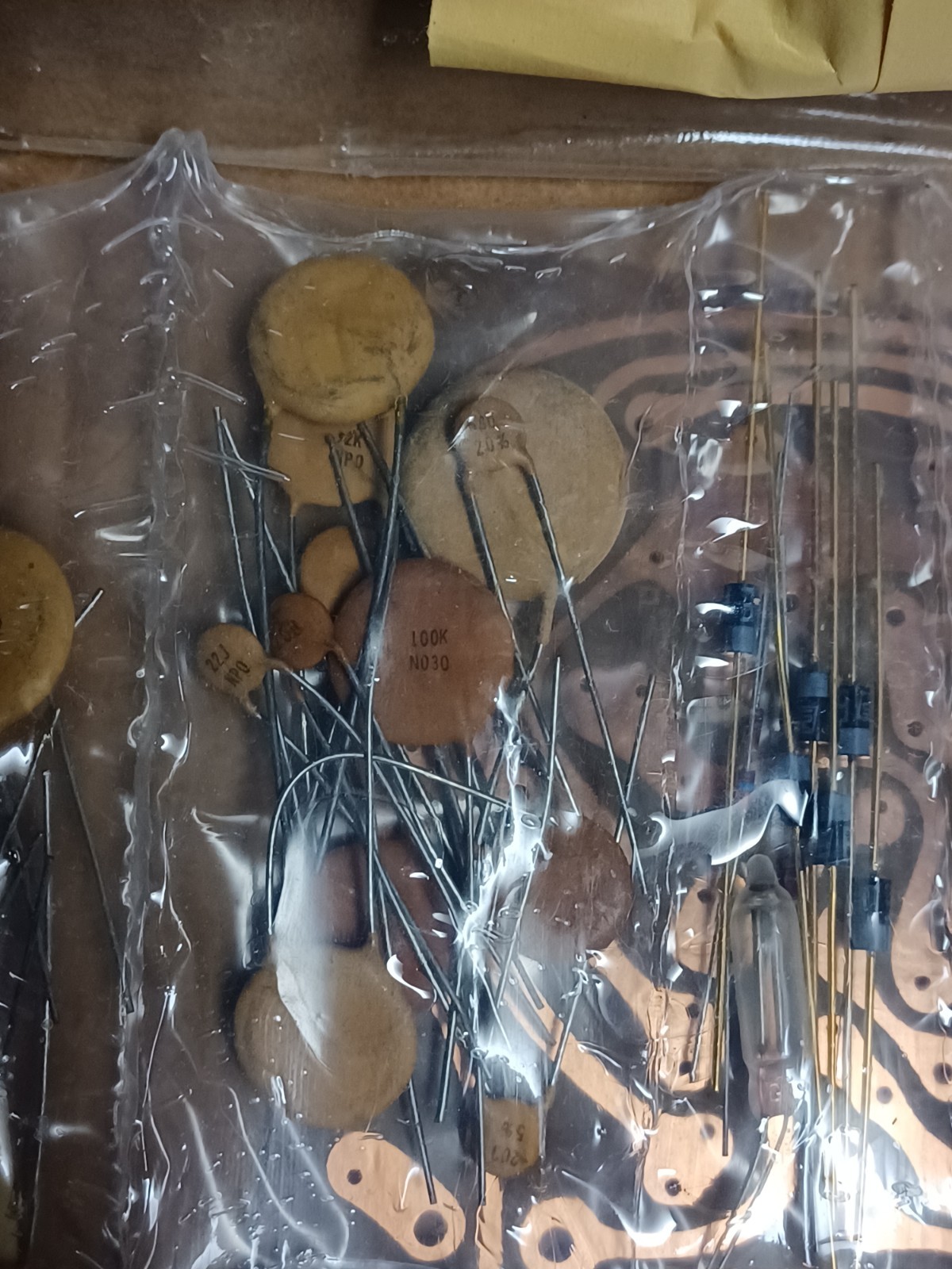 Vintage Sealed TV / Radio Electronics Set #3 NOS