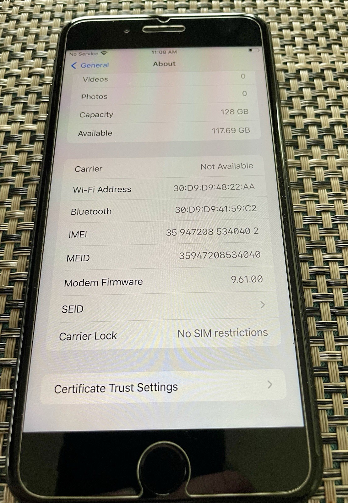 Apple iPhone Lot: 5s 16GB, 5c 16GB, 7 Plus 128GB 5.5″ Touchscreen