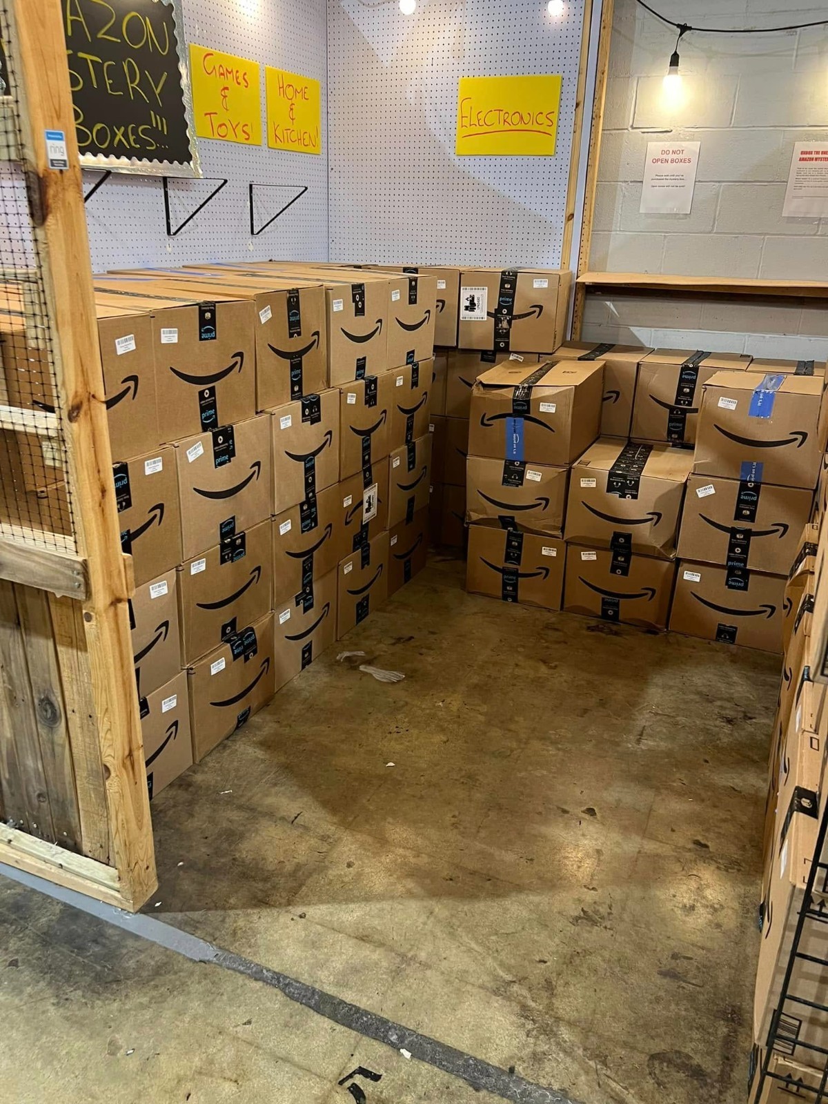 Mixed Merchandise Box – General Items