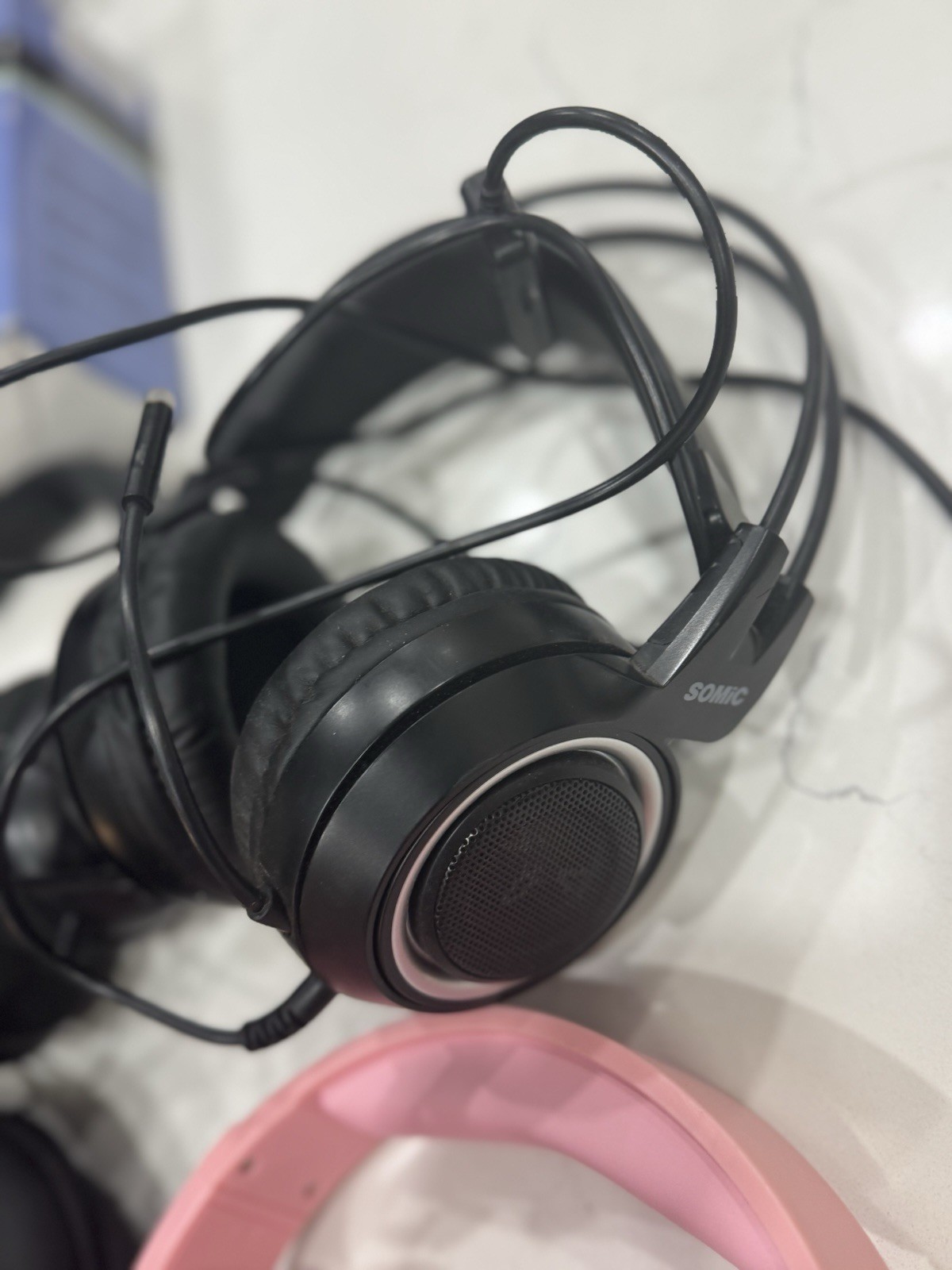 Lot Of Electronic Devices UNTESTED – Watches, Headphones