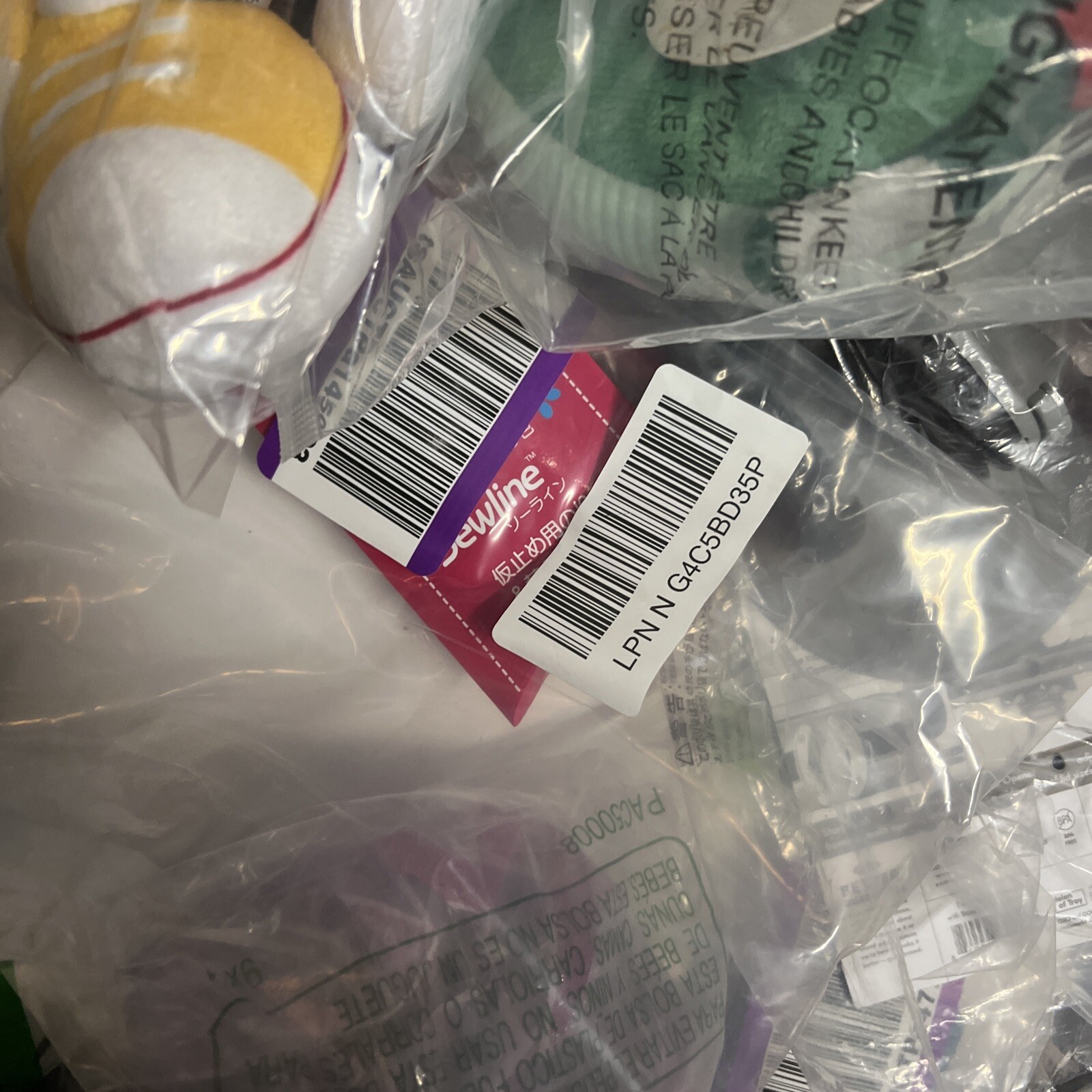 Bulk Baby accessories and Toys Amazon returns 20+ items