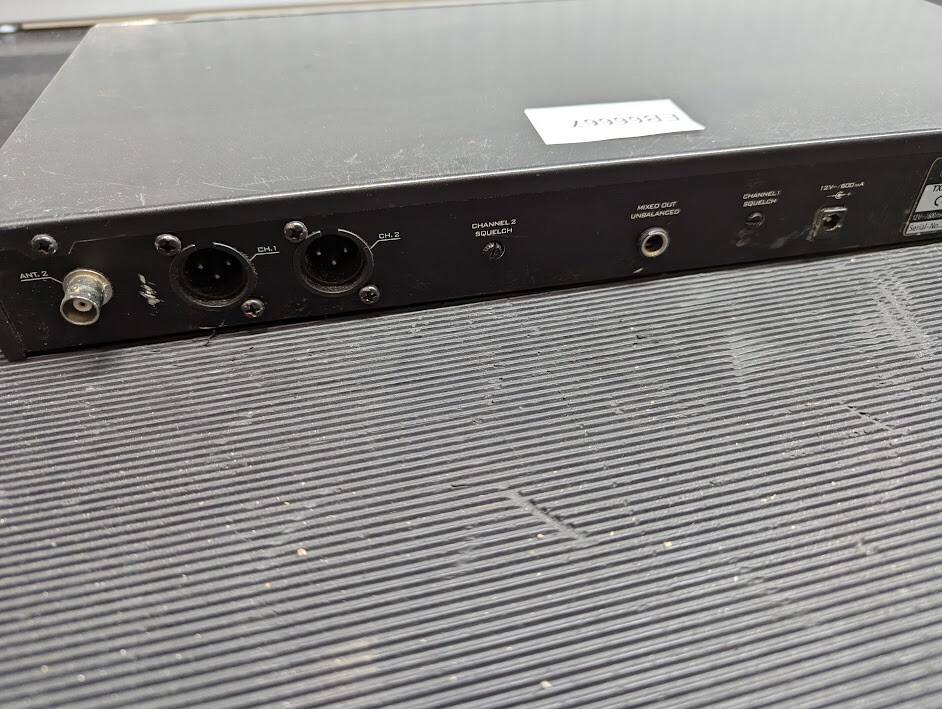 IMG Stageline TXS-890 Wireless Receiver – Used, Working, Scratched