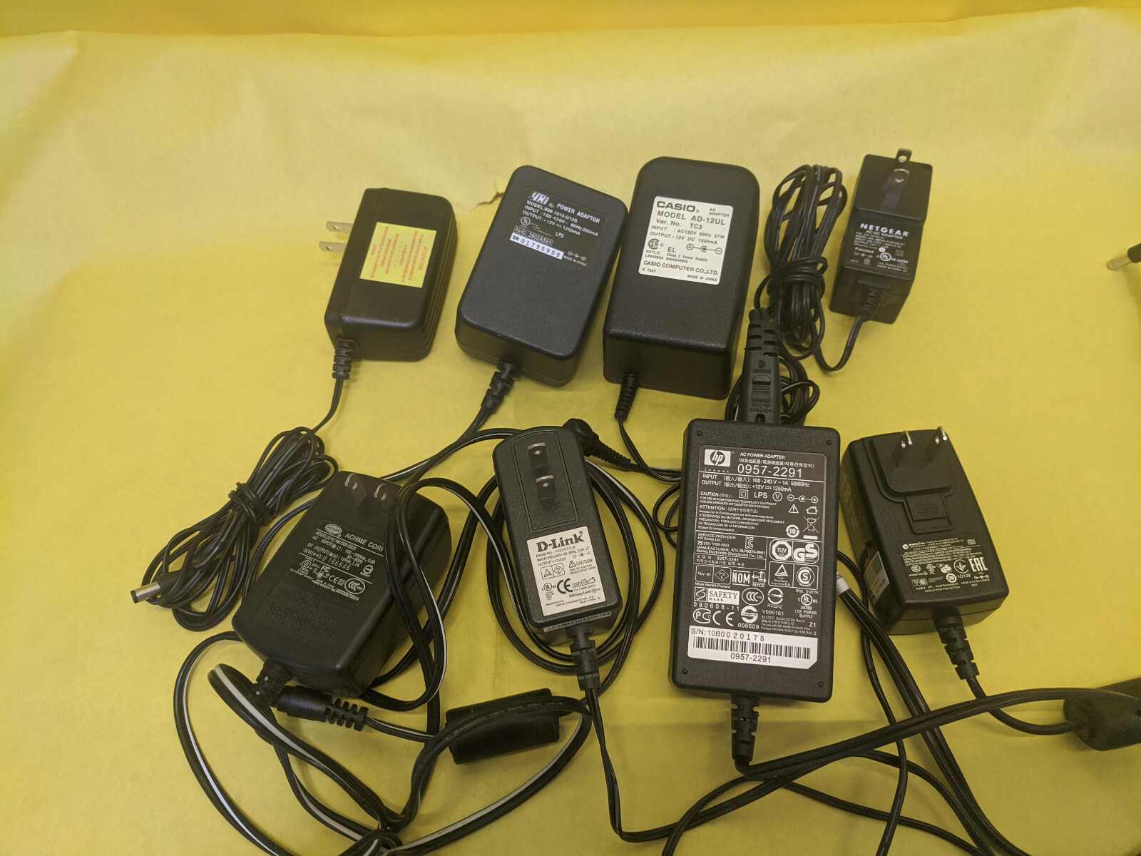 Mixed Lot 18pcs AC Power Supply: 4x 9V, 8x 12V, 6x 5V Adapter D-Link,Roku,YHI…