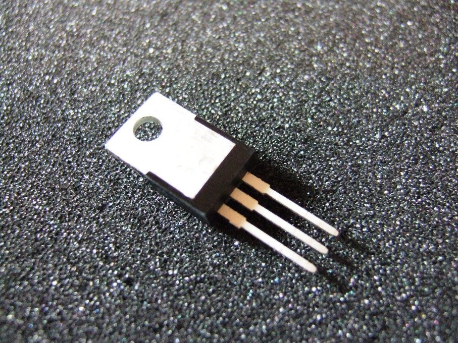 ON-SEMI 20A 100V Low Forward Voltage Schottky Rectifier MBRF20100CTG TO-220