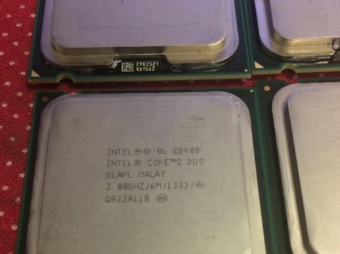 Lot of 8 Intel Core 2 Duo E8400 3.0 GHz LGA 775 1333 MHz SLAPL CPU PROCESSOR