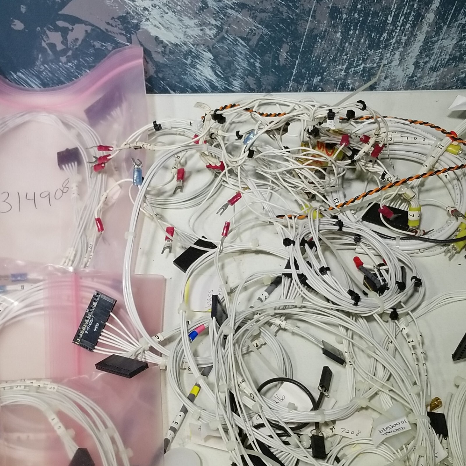 Mixed Lot of Electronics Wire Parts