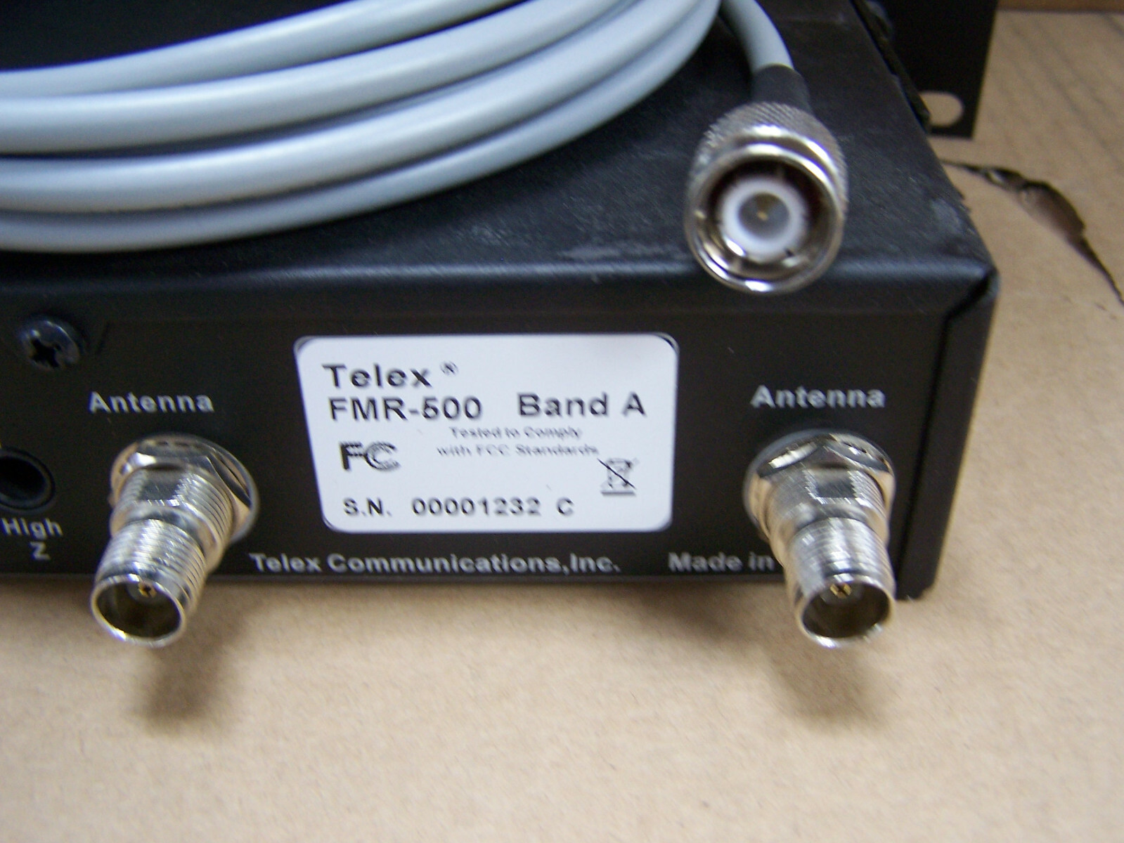 1 TNC Remote Antenna BASE for EV Wireless microhone RE-2 RE3 Telex FMR 450
