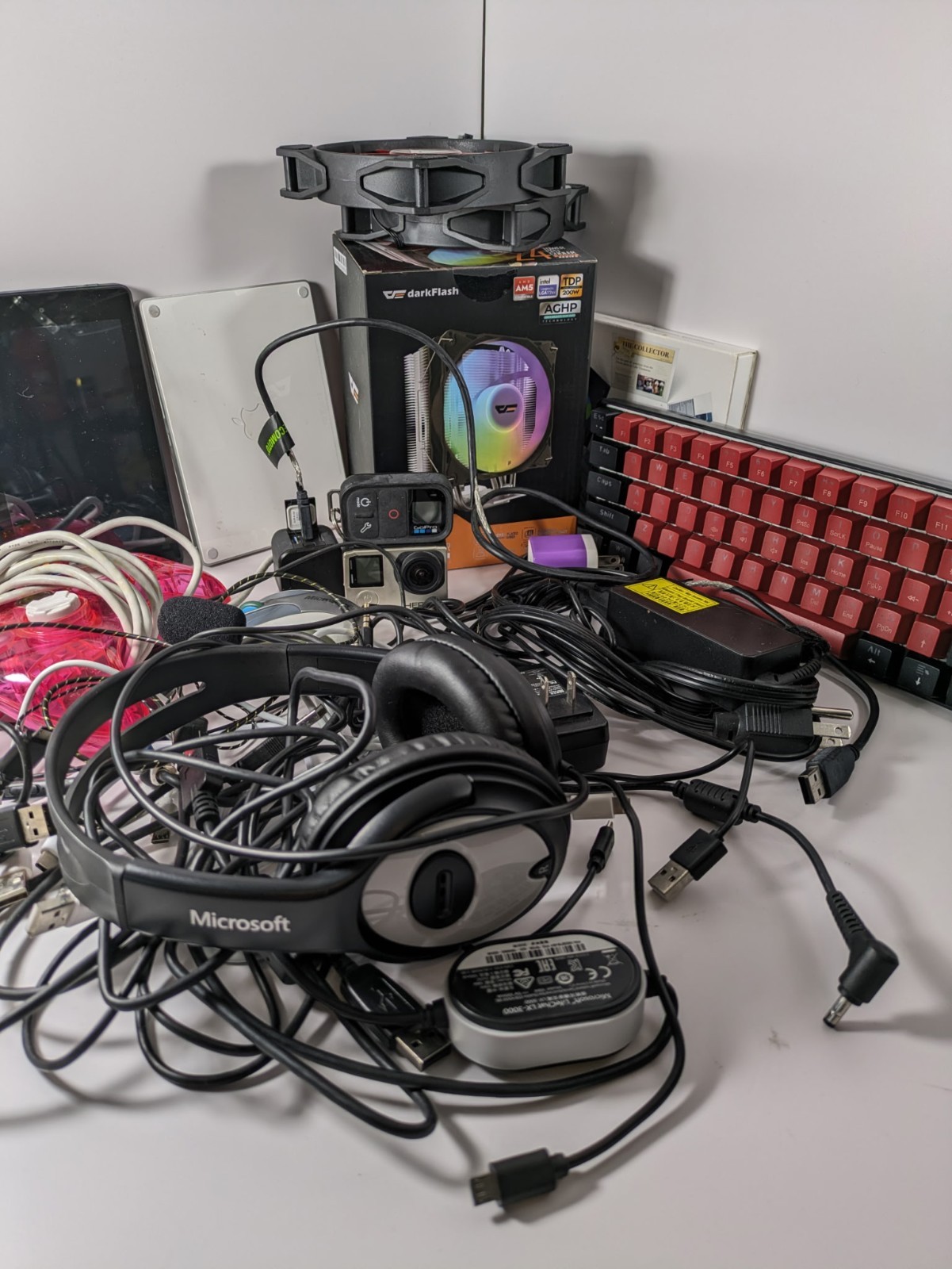 Electronics Mixed Lot UNTESTED GoPro Session 4 Apple Trackpad Z4 CPU Cooler
