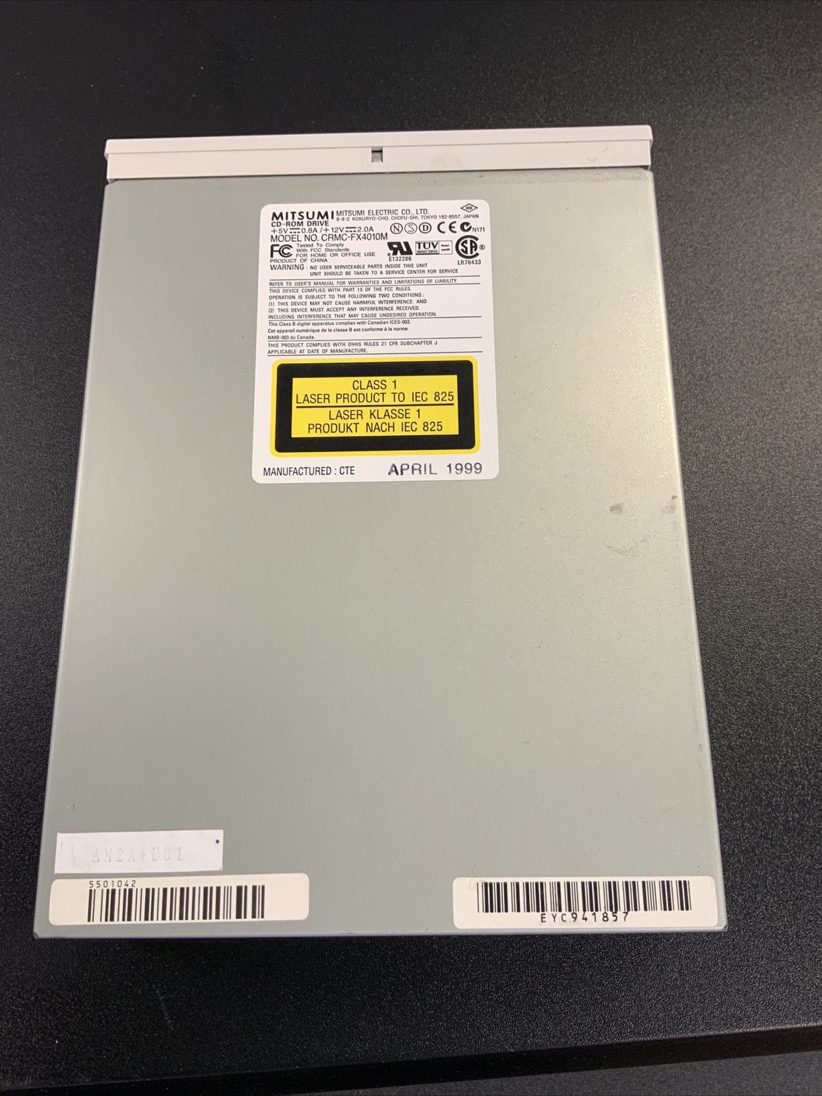 Mitsumi CRMC-FX140S2 Internal IDE CD-ROM,