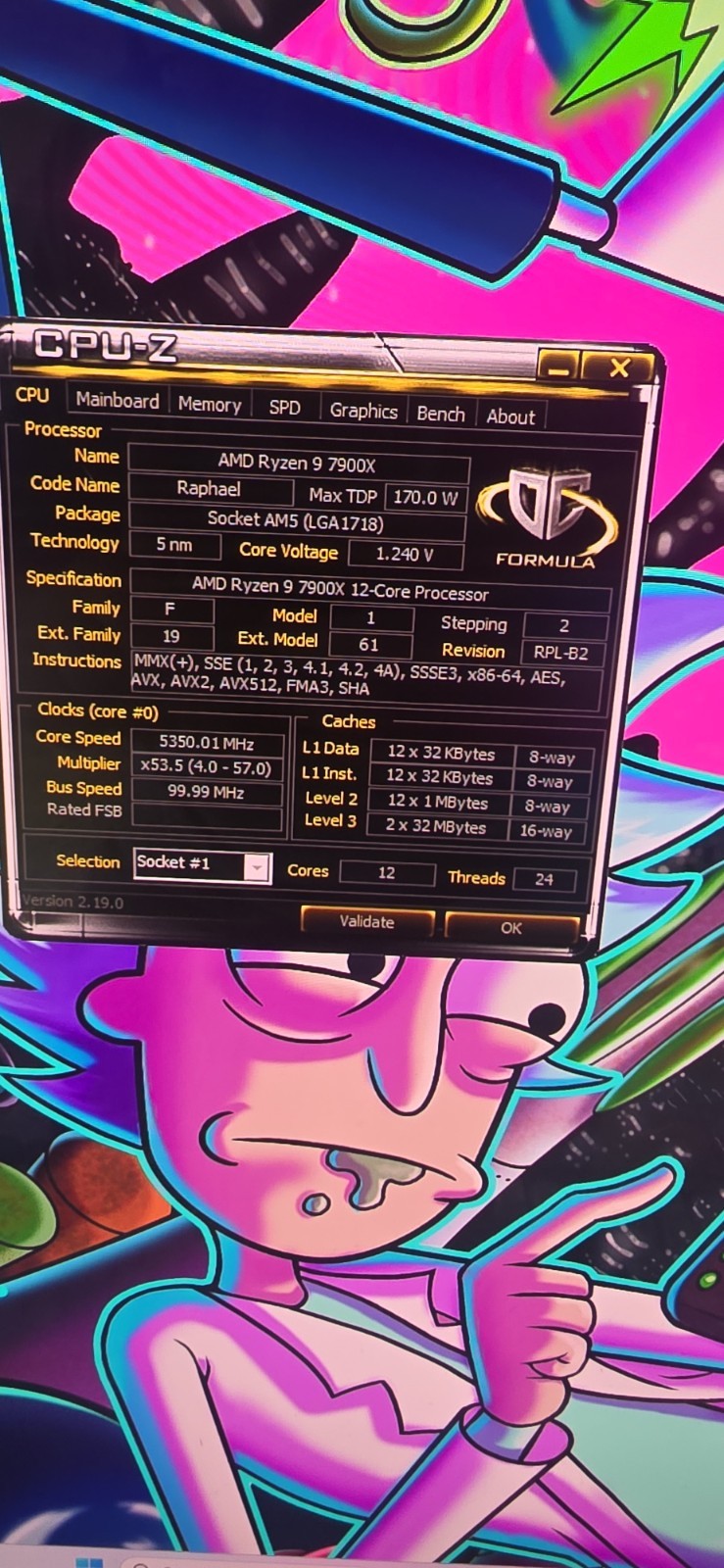 Keychron Q6 Max, ASRock X870E Taichi, Corsair iCUE LINK RGB Mixed Lot Gaming PC