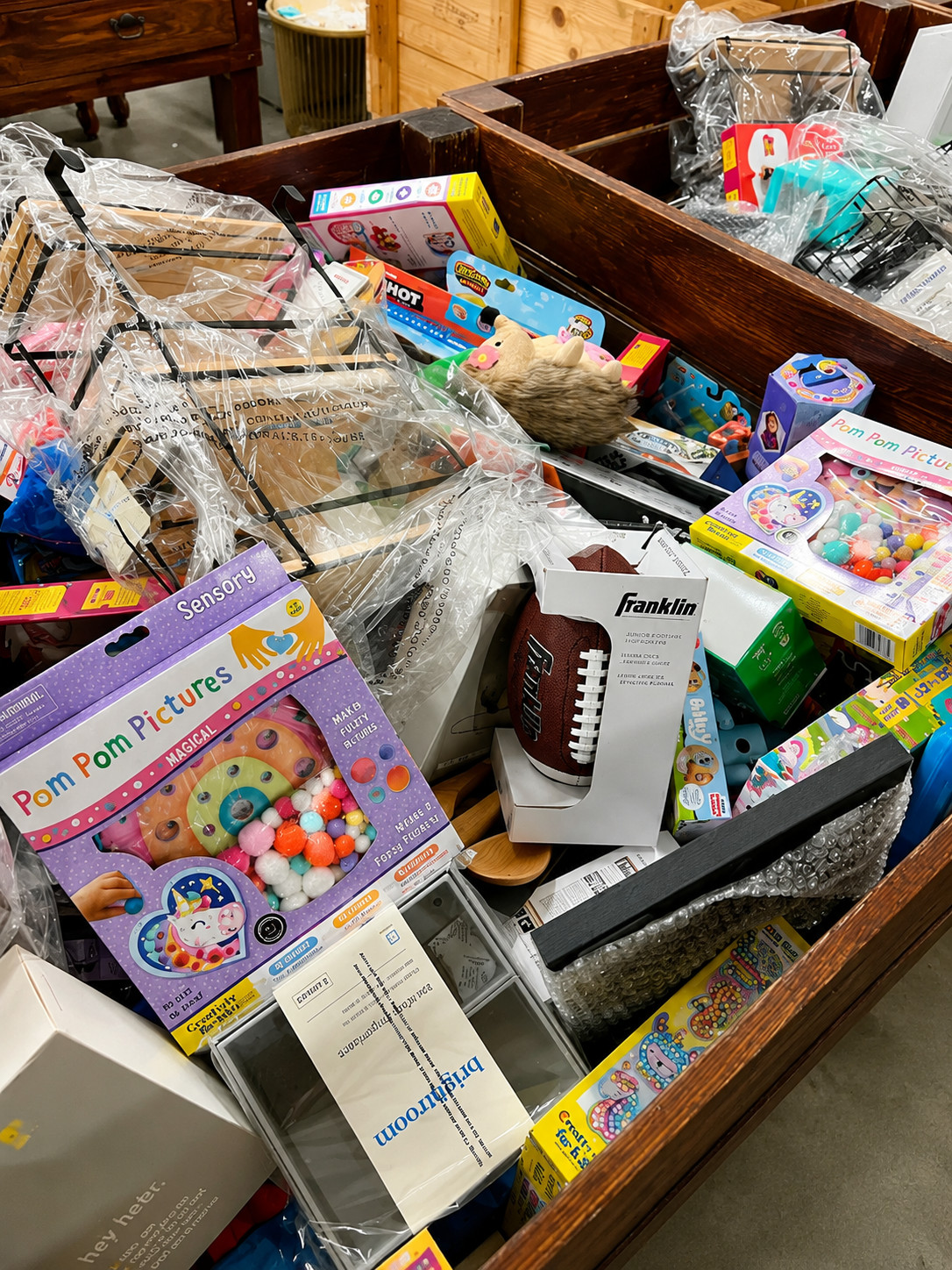 Mixed General Merchandise Retail Overstock Returns Wholesale Reseller Bulk