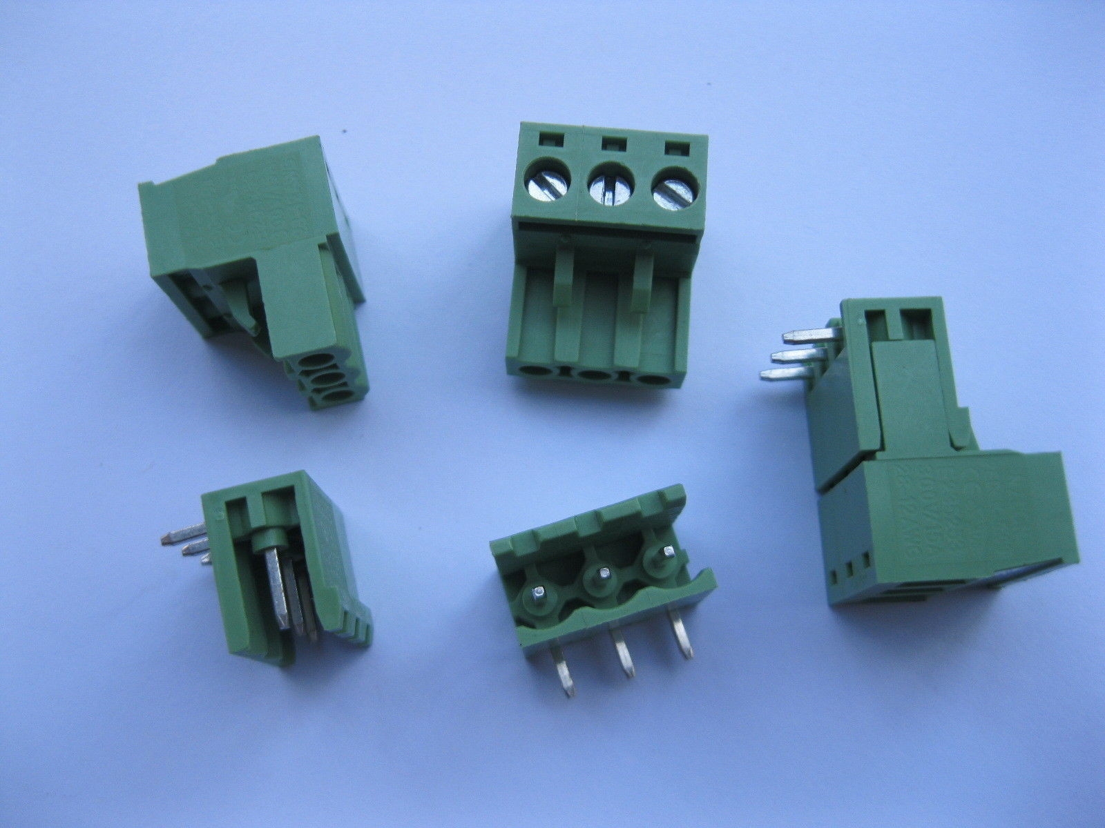 12 pcs 5.08mm Angle 3pin Screw Terminal Block Connector Pluggable Type Green New