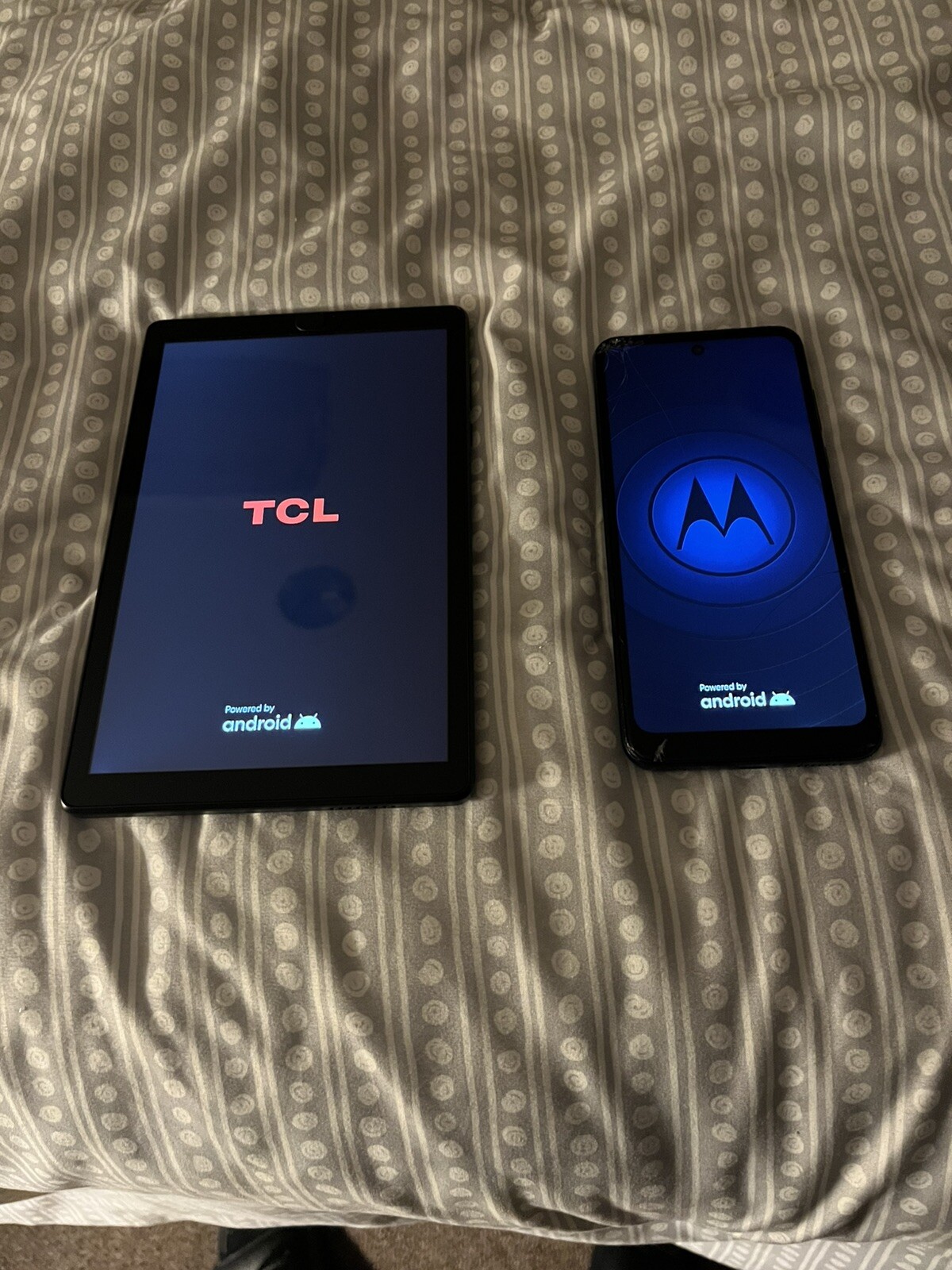 lot of random electronics TCL Tab 8 Le Tablet & 2023 Motorola Moto G Play Phone