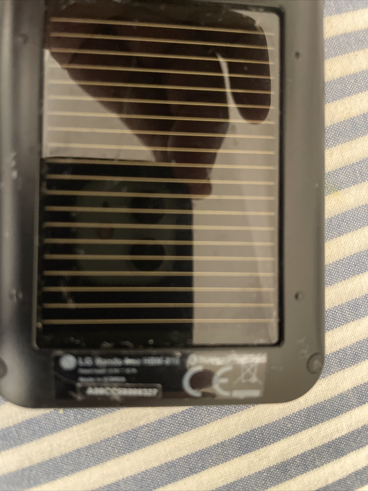LG HBM 810 Solar Power Speaker Wireless Bluetooth Headset HBM810 Speakerphone