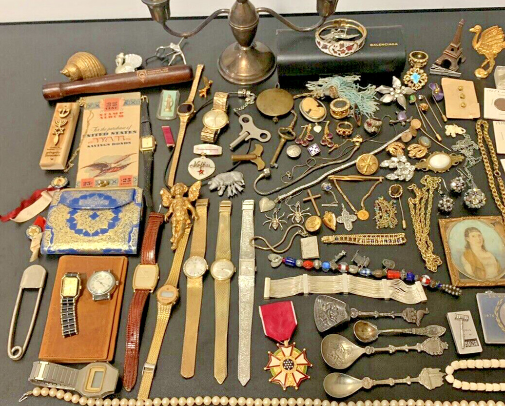 10 lb Warehouse lot-Estate Liquidation, mixed items old to new, See Details-#452