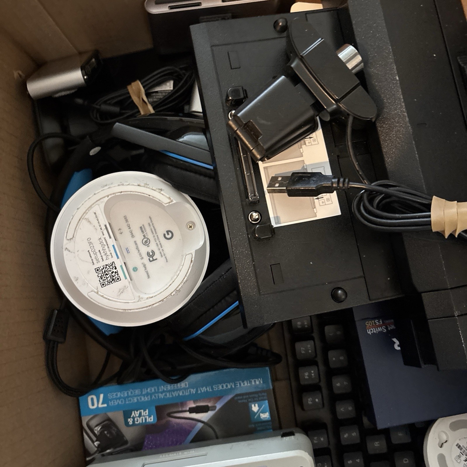 Lot Of Electronics . All Workable Some Cords Missing Usable Or Resell