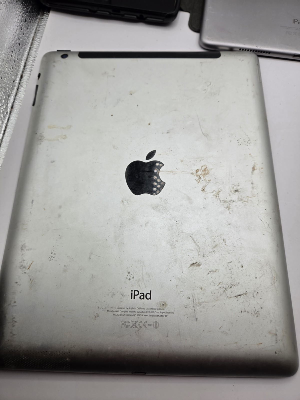 Lot of Apple & Samsung Devices (iPads,etc)