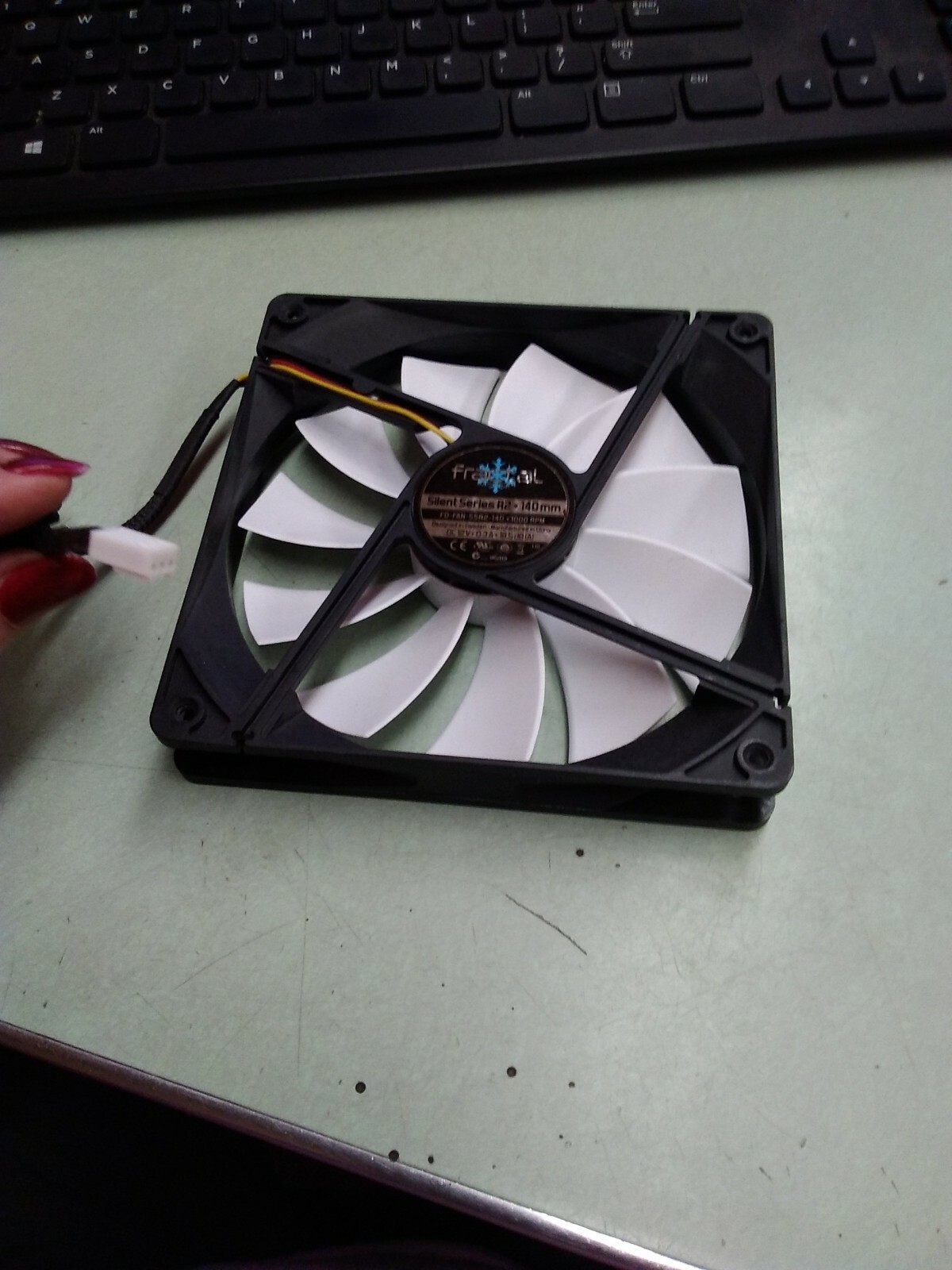 Fractal Design Silent Series R2 140mm Cooling Fan FD-FAN-SSR2-140
