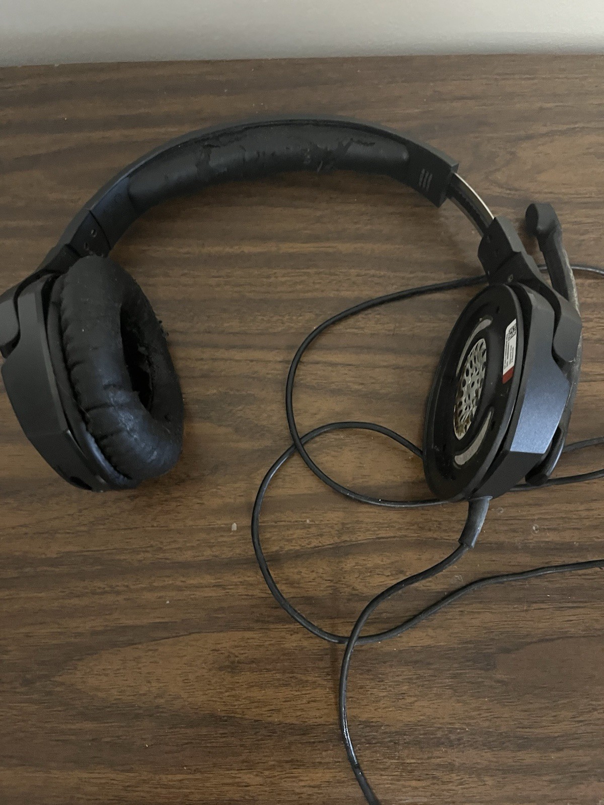 Lot of Electronics – Headsets, Phone Cases, Mounts & Accessories As-Is