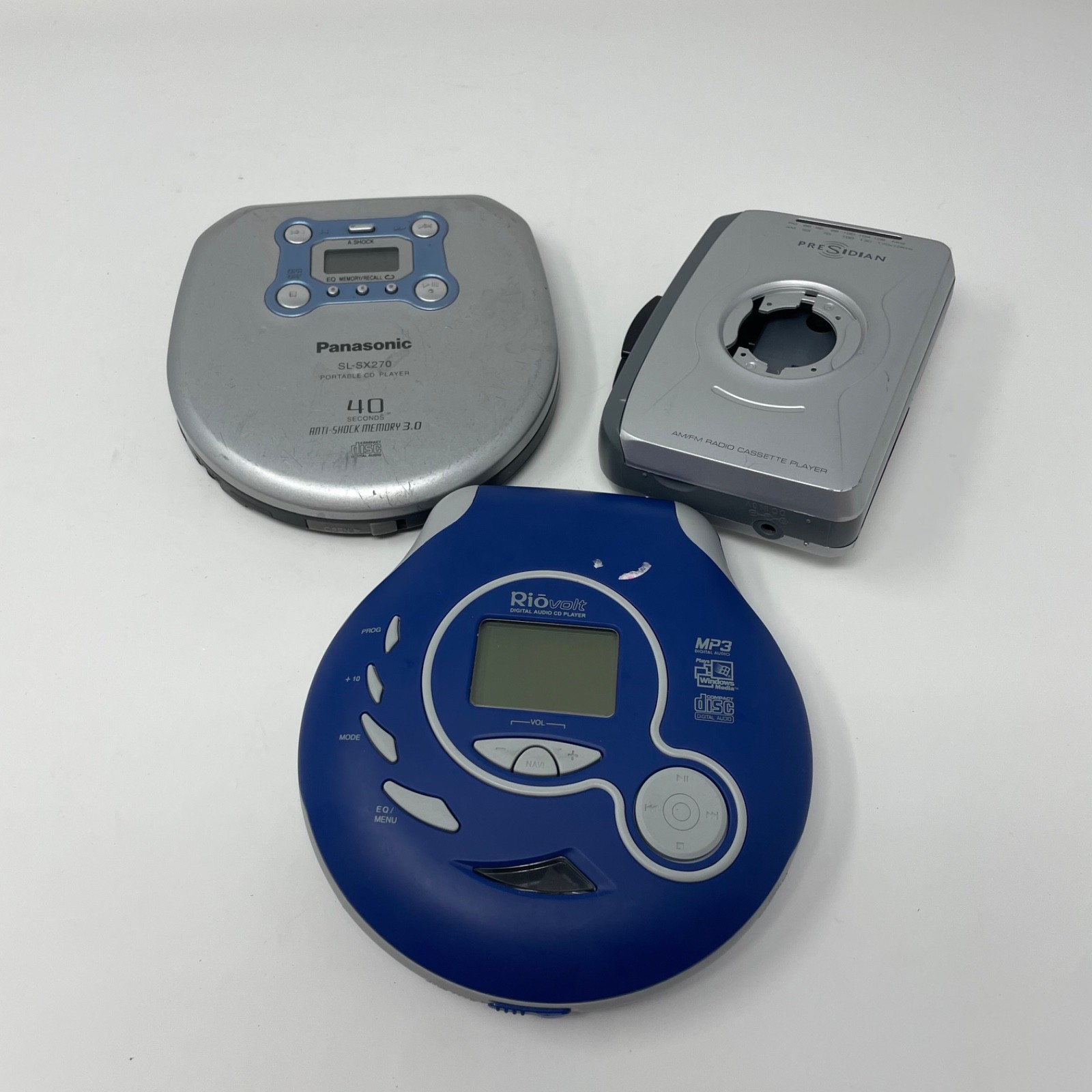 Lot of Electronics for Parts or Repair Cd and Cassette