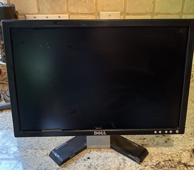 Dell PC Monitor Mixed Lot