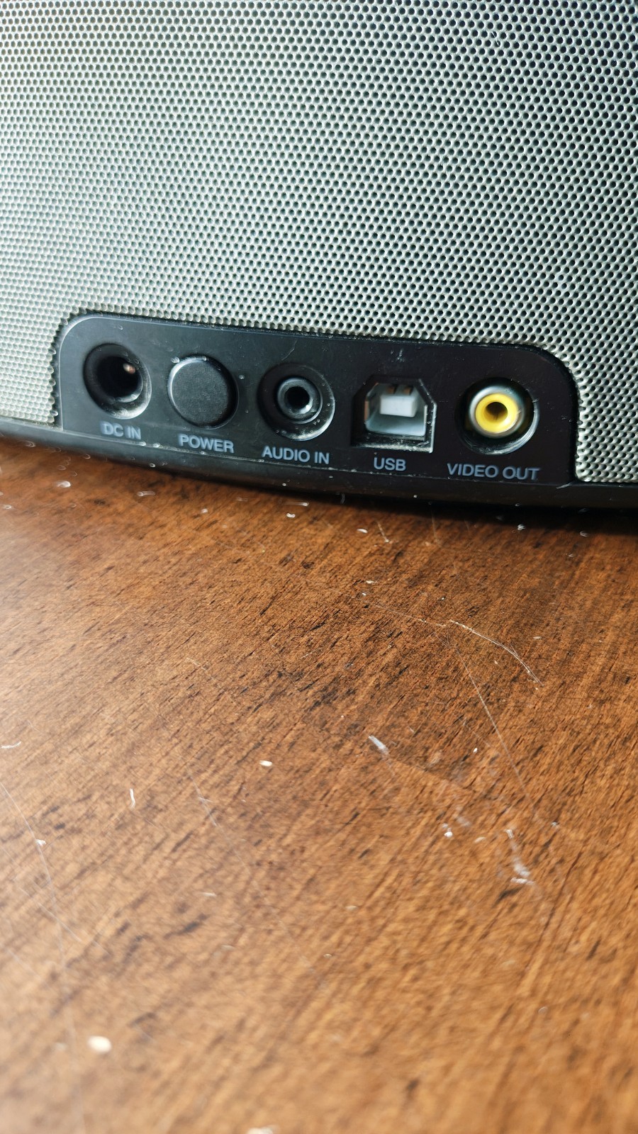 JBL Speaker w/ Remote – Apple iPOD A1051 w/ 499 Songs – Power Cables Included