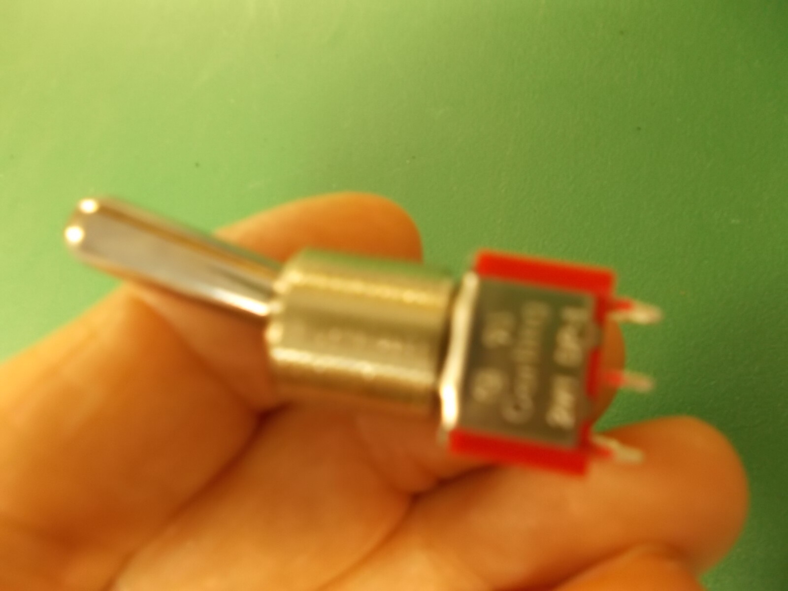 Toggle Switch 2A 250 VAC, 5A 125 VAC “ON ON” Carling 2M1 DP-1