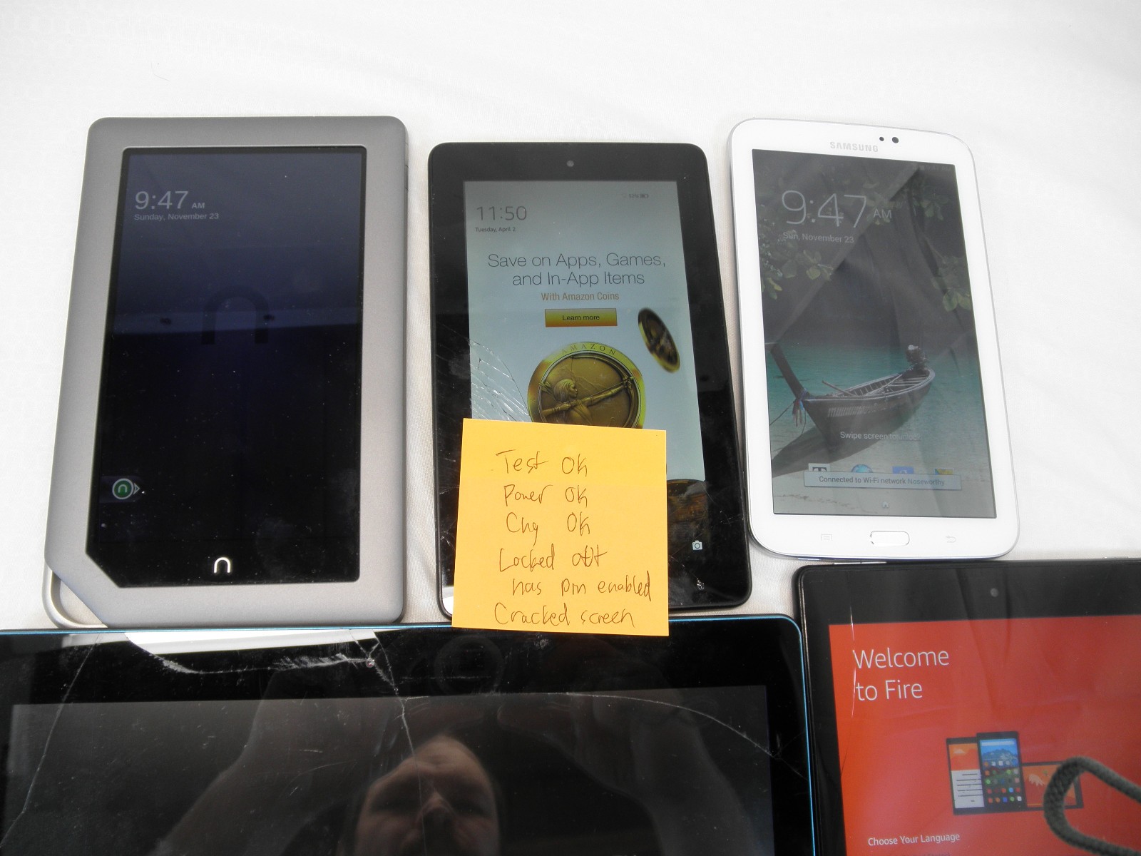 Lot of 5 Mixed Tablets/E-readers – Various Defects – FOR PARTS OR REPAIR ONLY!