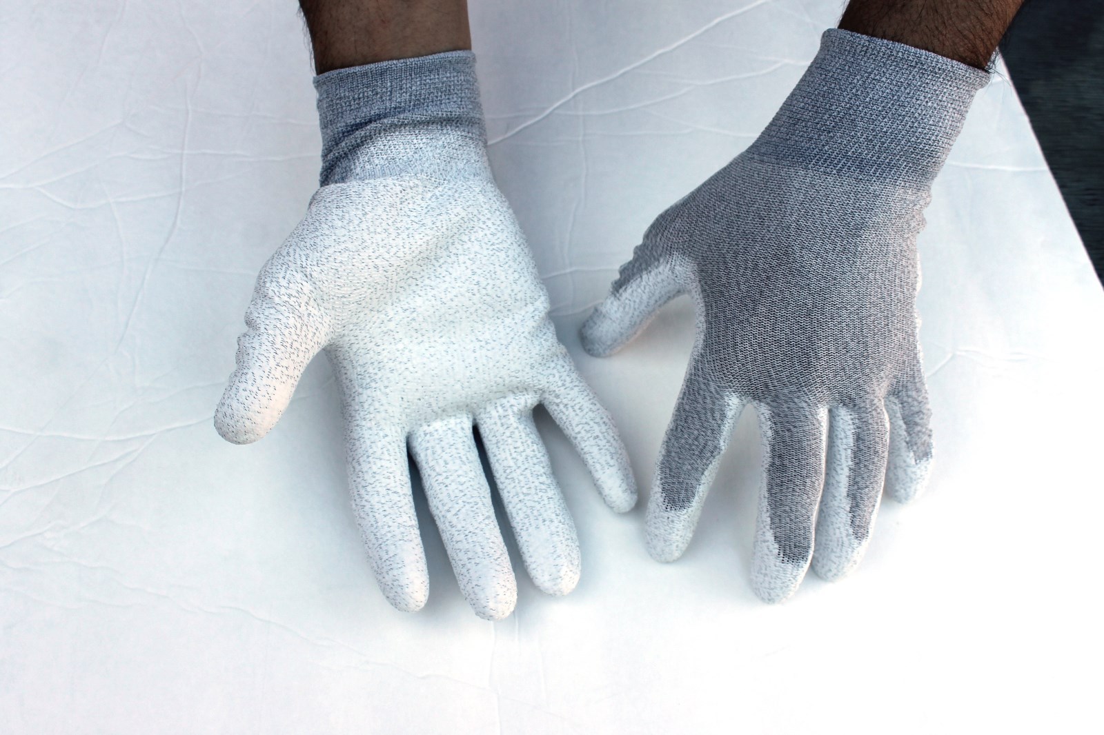 10 pairs ESD Anti-Static and Anti-Skid Gloves-Palm coated(Size:S, M, L)-Assorted