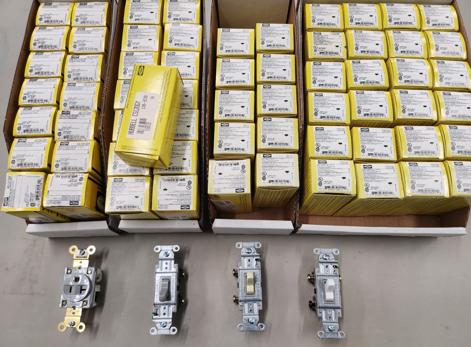 Mystery Electrical Lot 85 Separate Items for a total of 4,684 Pieces