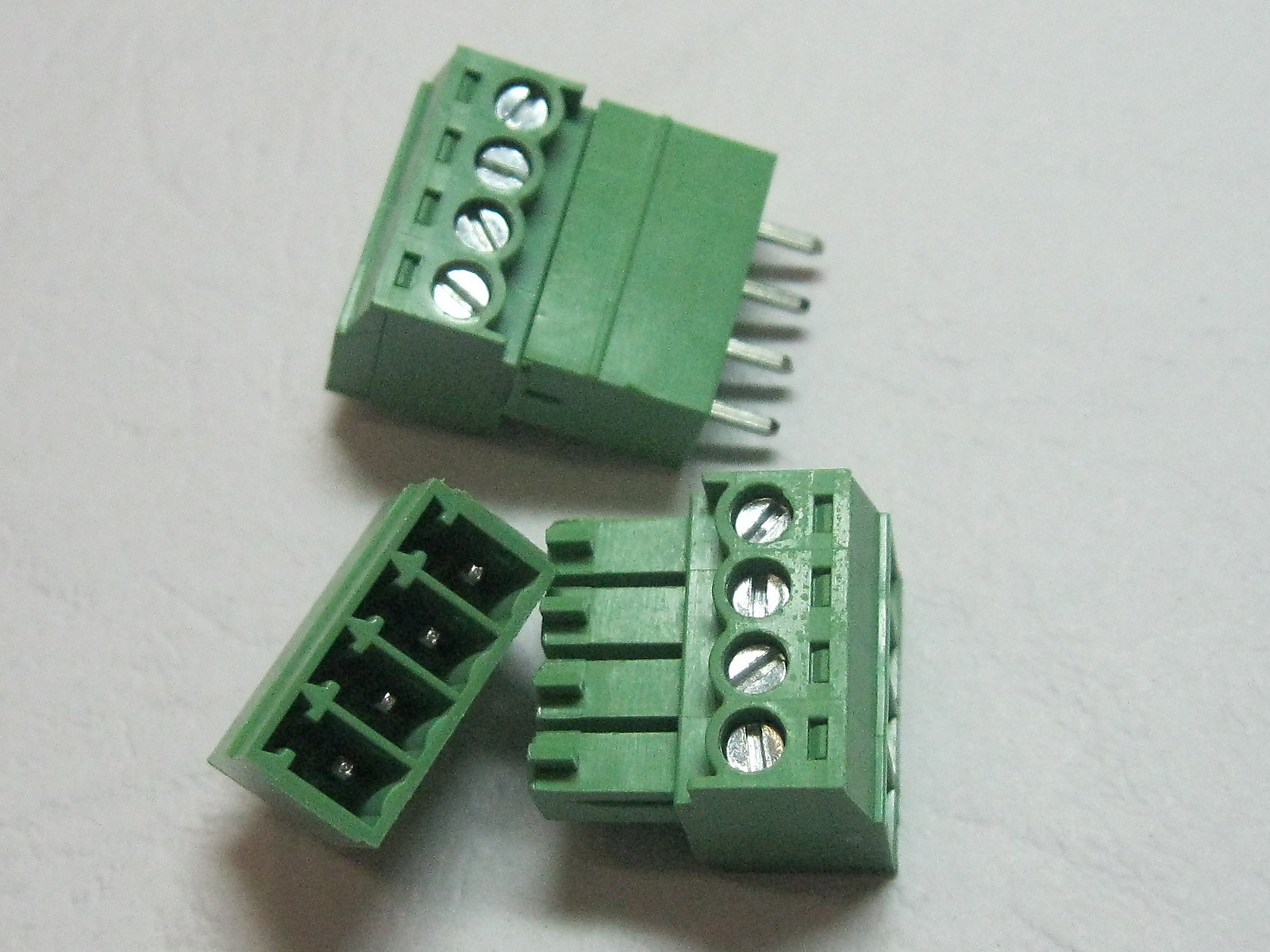 20 pcs 4pin/way Pitch 3.5mm Screw Terminal Block Connector Green Pluggable Type