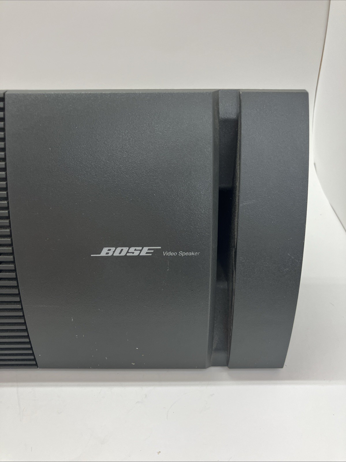 Nice!! Works!! BOSE #V1000 V-100 “Video Center Channel Speaker” –