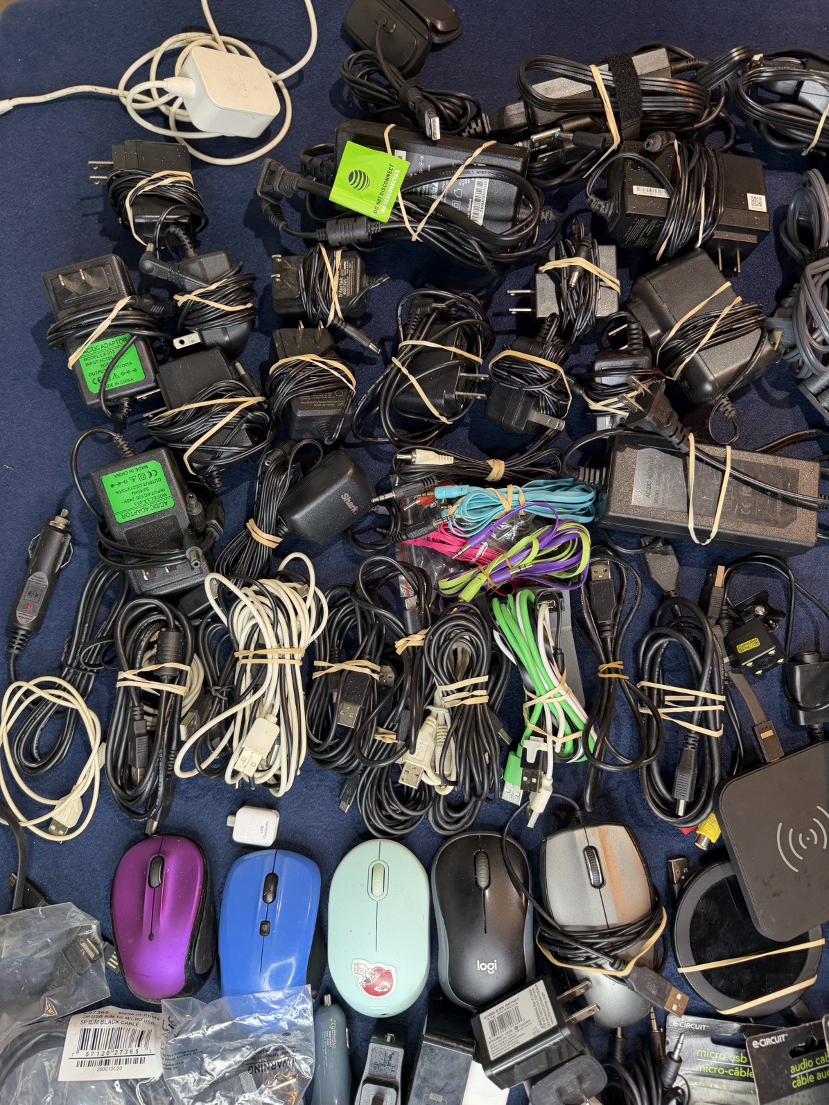 Mixed Lot of Electronics Cables, Chargers, and Power Adapters – Junk Drawer Lot