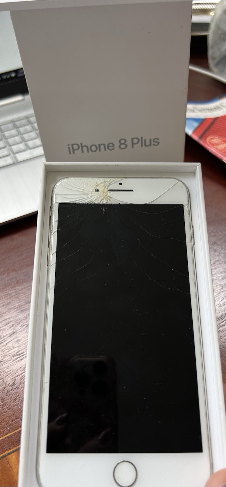 Bundle Of Used Apple Products iPhone Macbook iPad Functional Or Parts