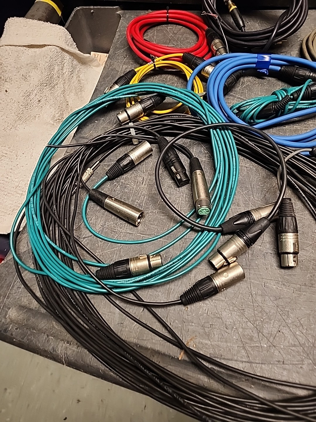 Lot of Audio Cables (50+)