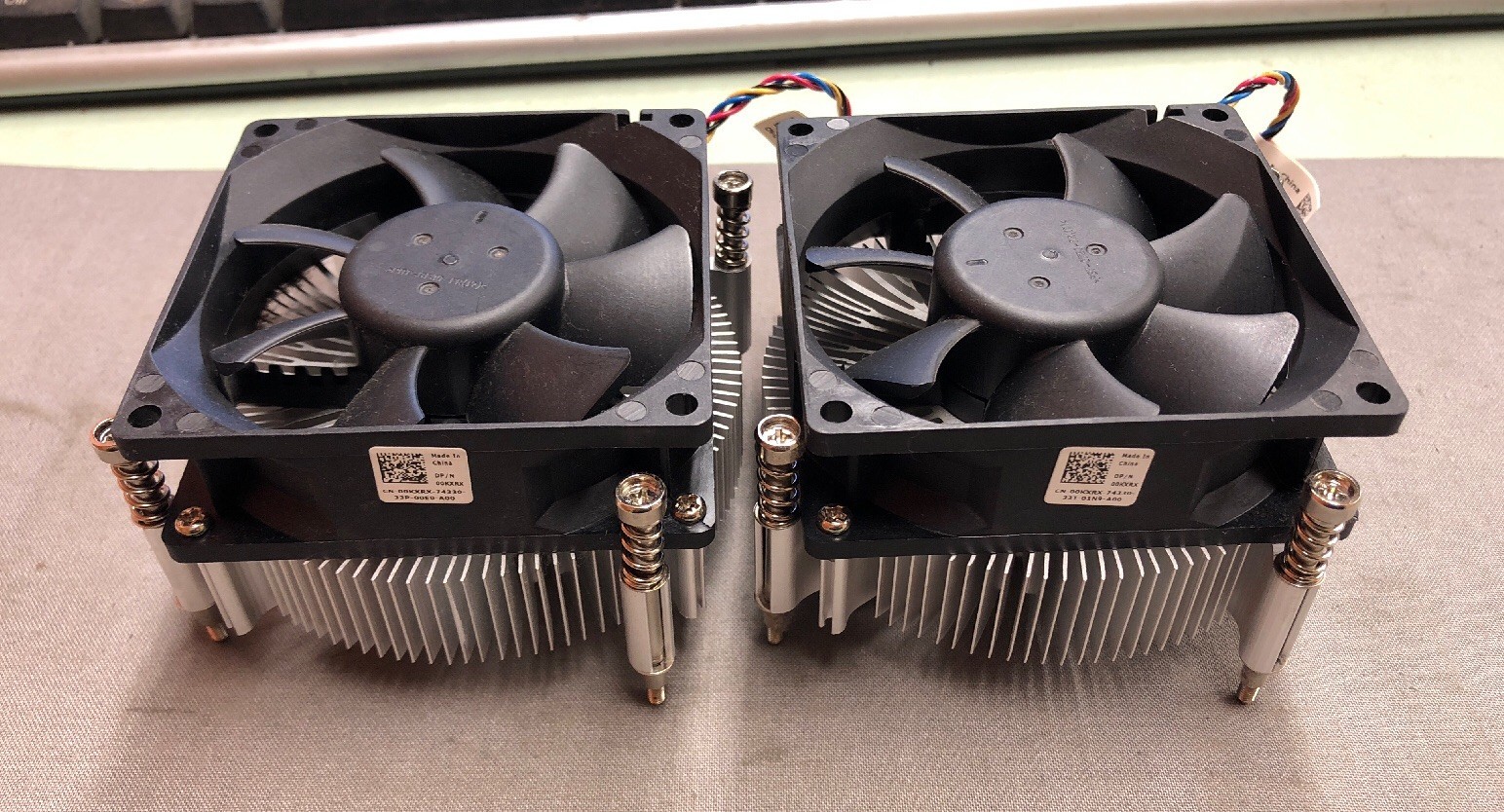 LOT OF 2 Dell 00KXRX 12v Heat Sink and 3″ Fan 07VJ1G