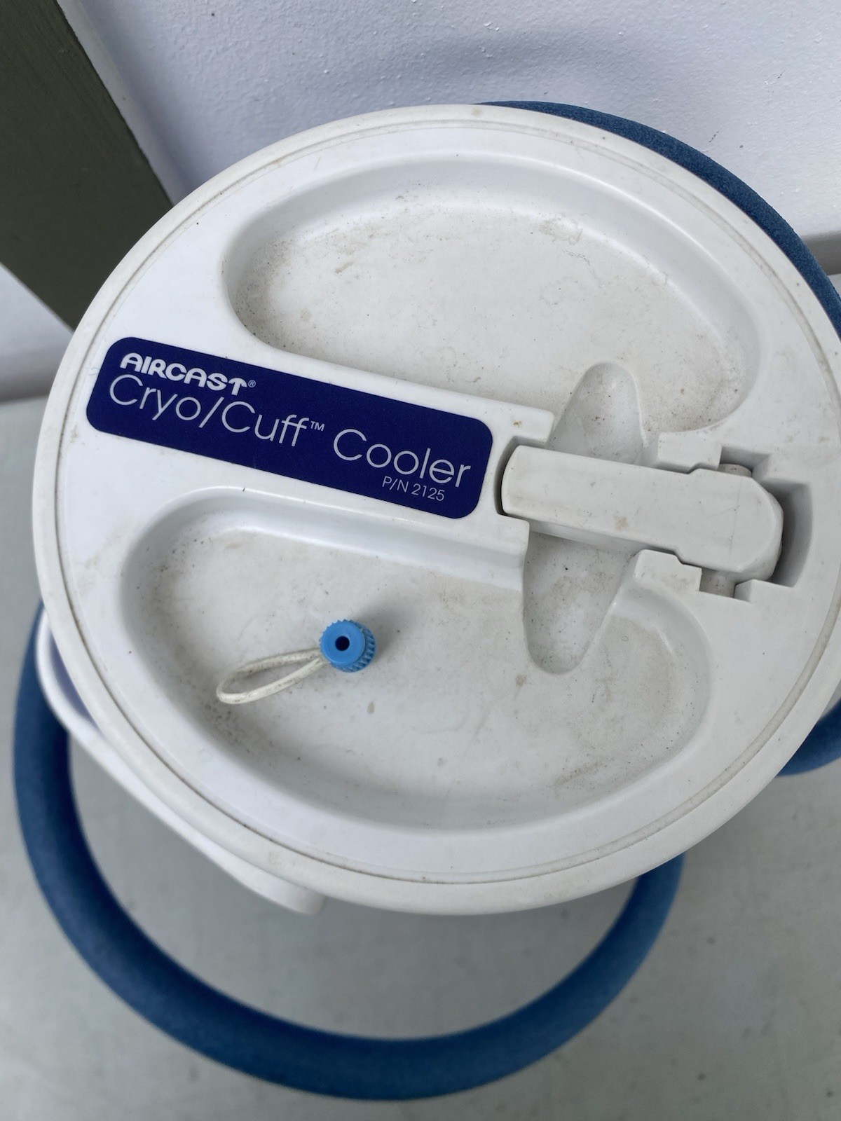 Aircast Cryo Cuff Cooler w Hose Preowned COOLER ONLY No Pad