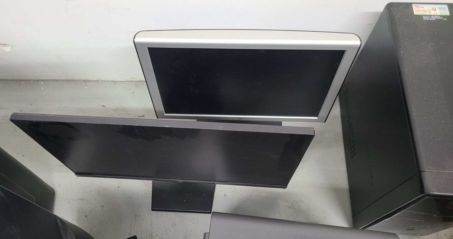 8 PIECE LOT BRANDED ELECTRONICS FLAT SCREEN TV COPY MACHINES(2) DELL Tower ETC