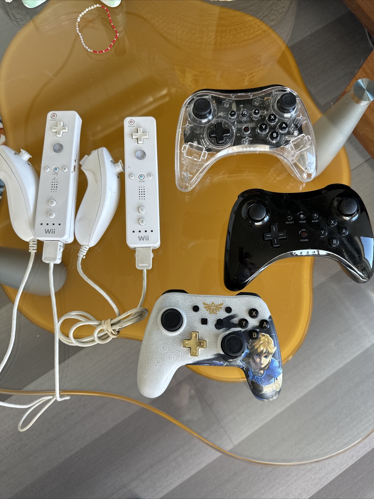 NINTENDO CONTROLLERS