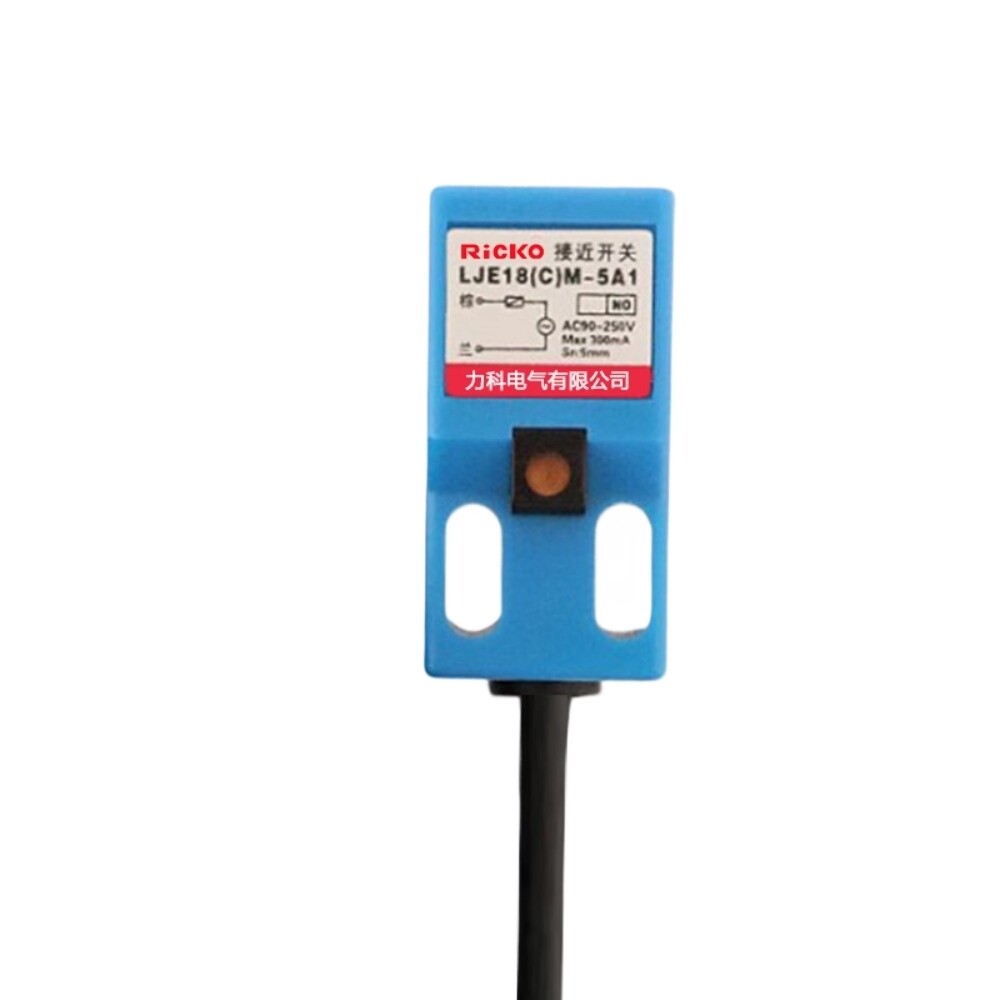 1PC NEW FIT FOR proximity switch LJE18CM-5N1/5P1/5A1/D1 three wire 24VNPN sensor