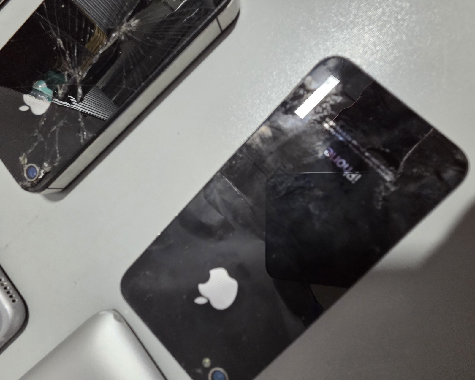 Apple Devices Set For Parts