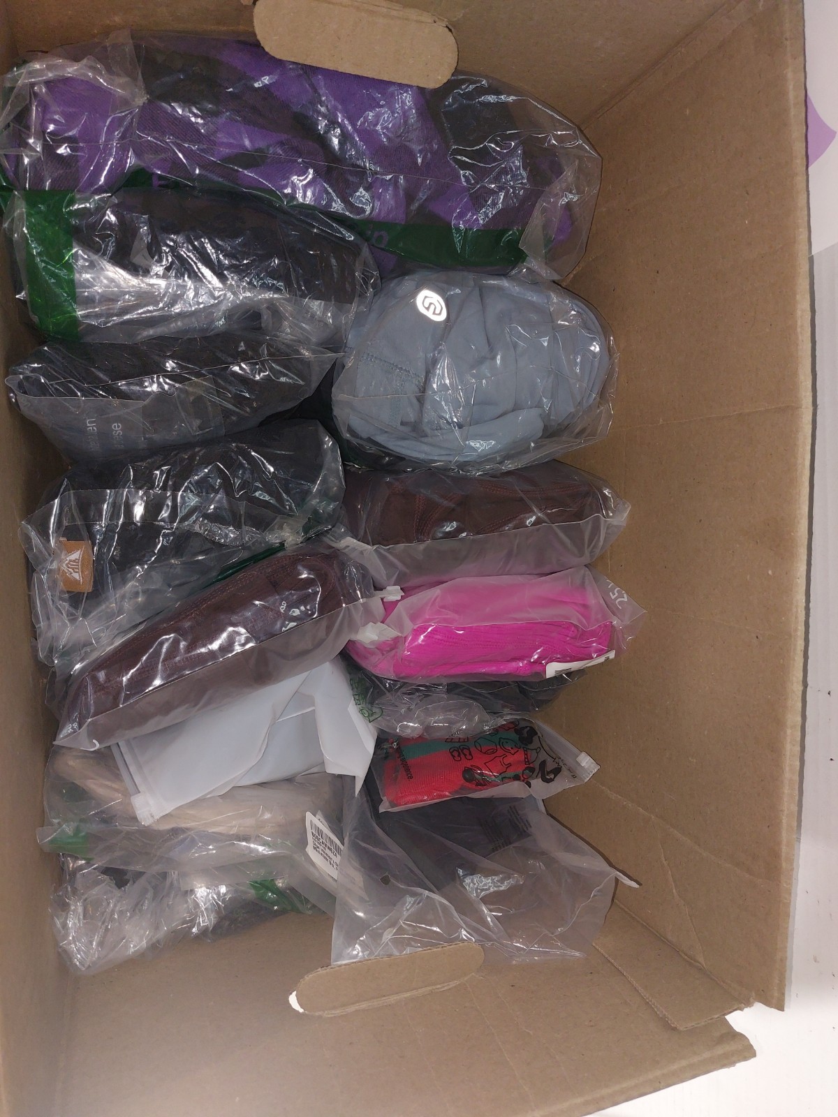 AMAZON Mystery Box Womens Clothes Large To 2xl 20pcs.