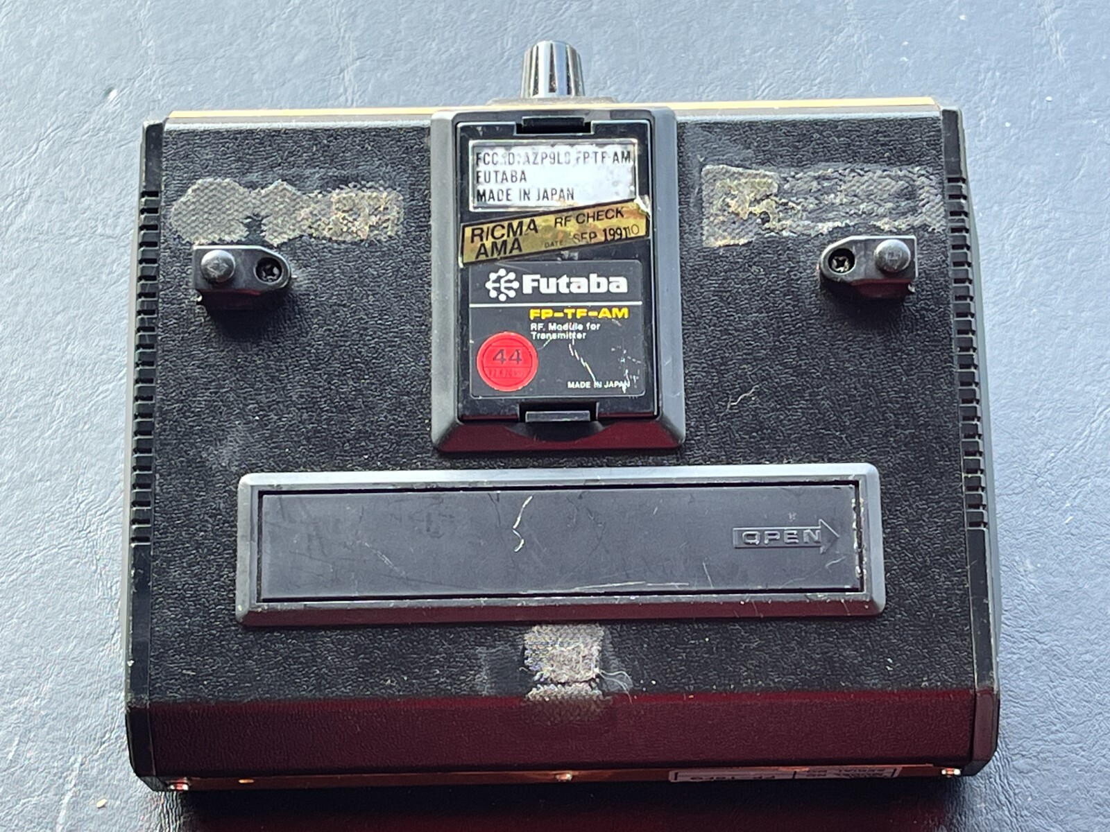 UNTESTED RC Model Airplane Remote Controllers SOLD AS IS FUTABA FOCUS COX/SANWA