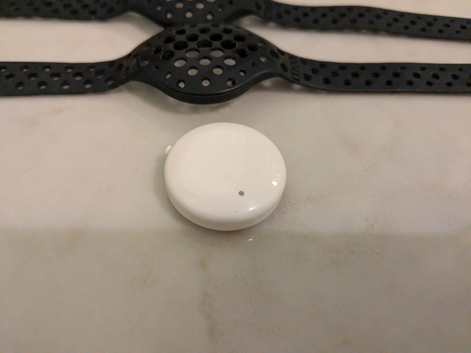 Vintage Activity Trackers – Samsung S5 (G900) and Moov Now Fitness Tracker